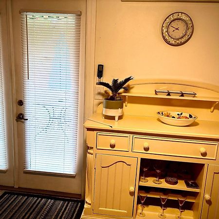 ~ Cozy In-Law Apartment Close To Siesta Key ~ Sarasota Eksteriør bilde