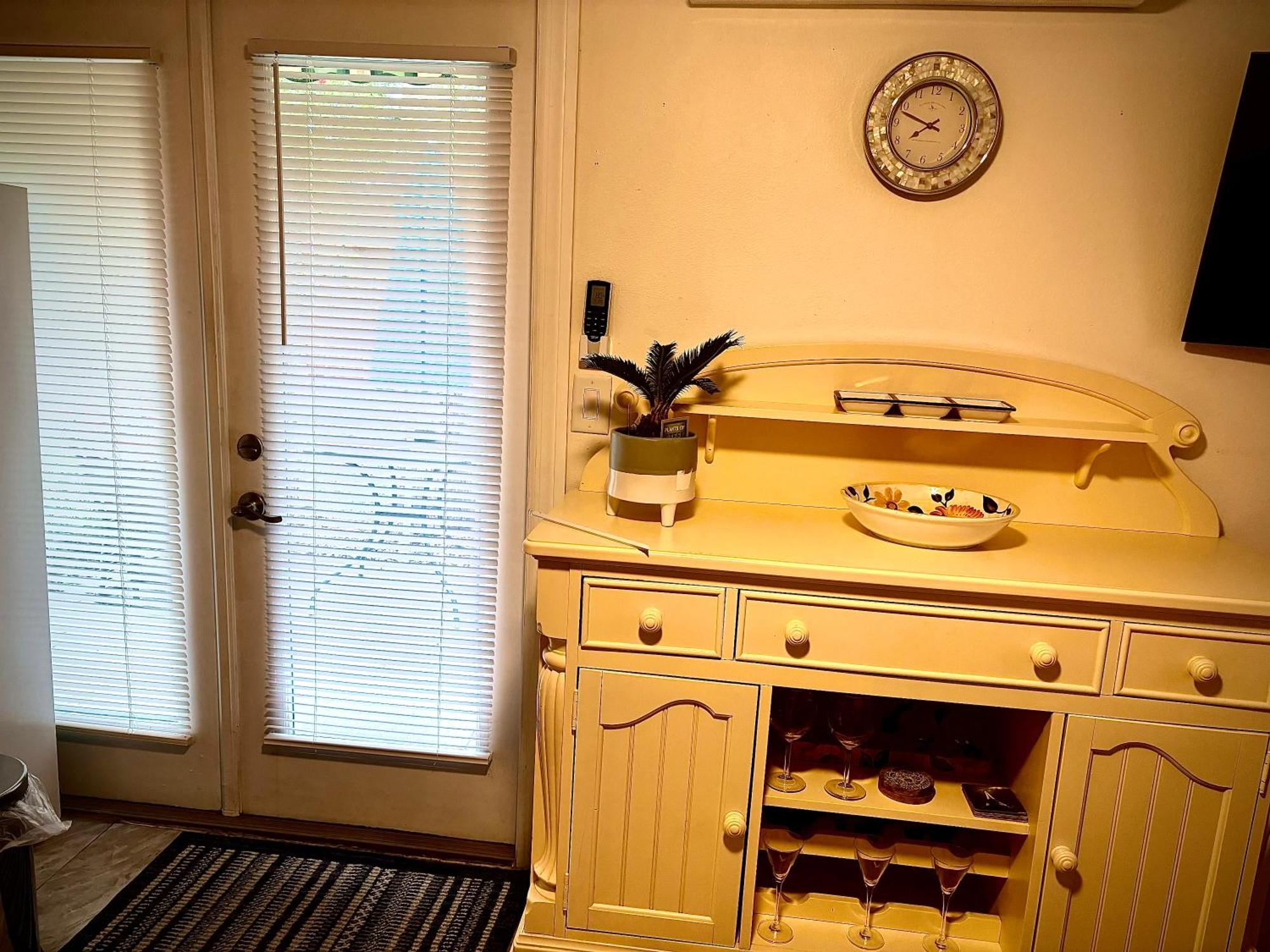 ~ Cozy In-Law Apartment Close To Siesta Key ~ Sarasota Eksteriør bilde